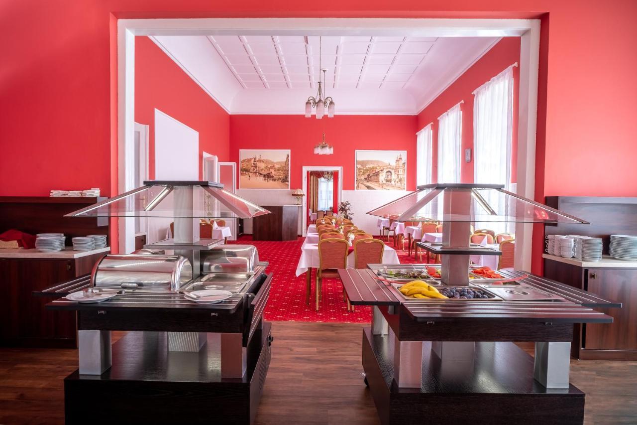 Windsor Spa Hotel Κάρλοβι Βάρι Εξωτερικό φωτογραφία